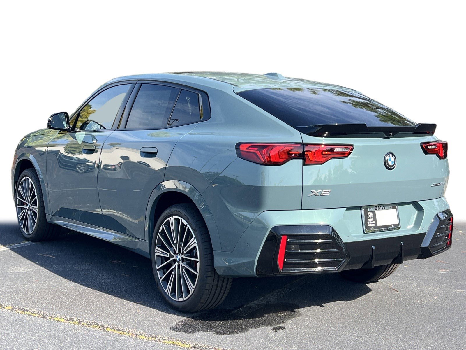 New 2026 BMW X2 xDrive28i w/ Technology Package image 24