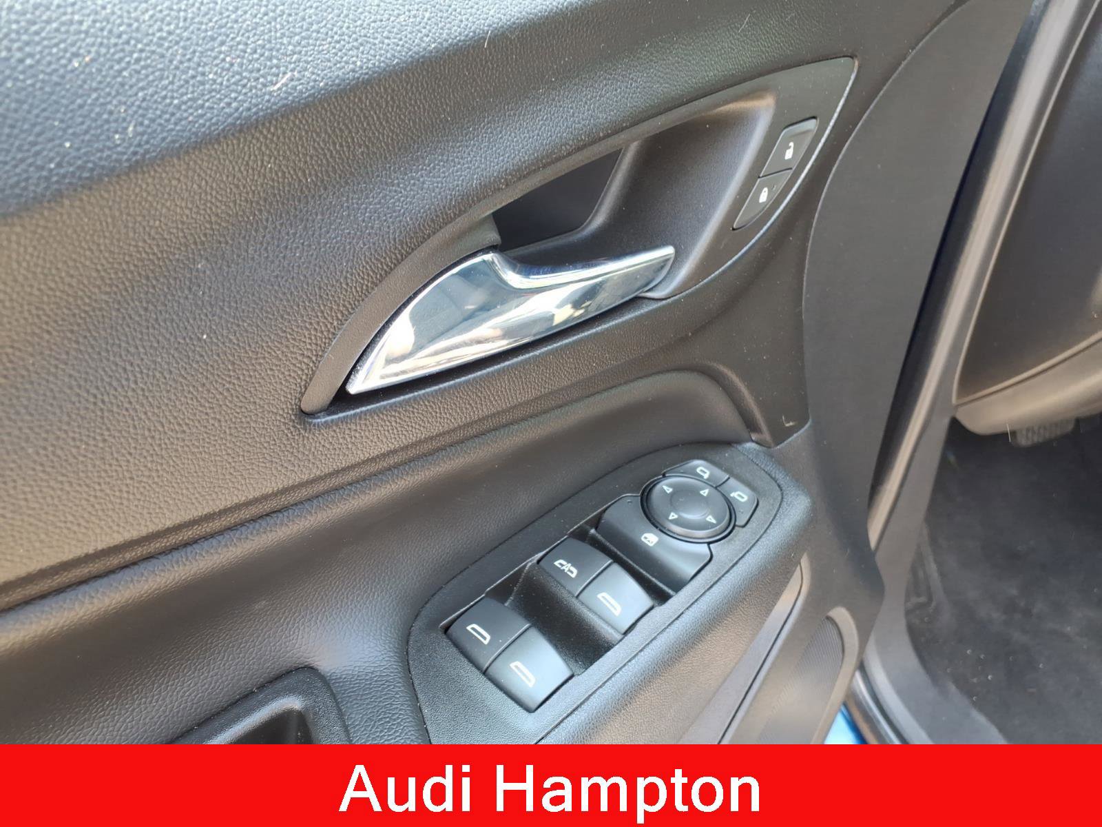 Used 2022 Chevrolet Equinox LT AWD/4WD image 13