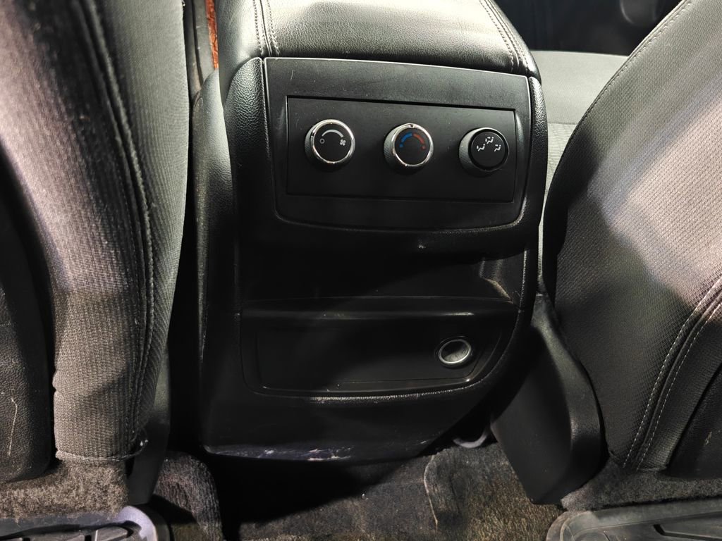 Used 2013 Chevrolet Traverse LT w/ All-Star Edition image 26