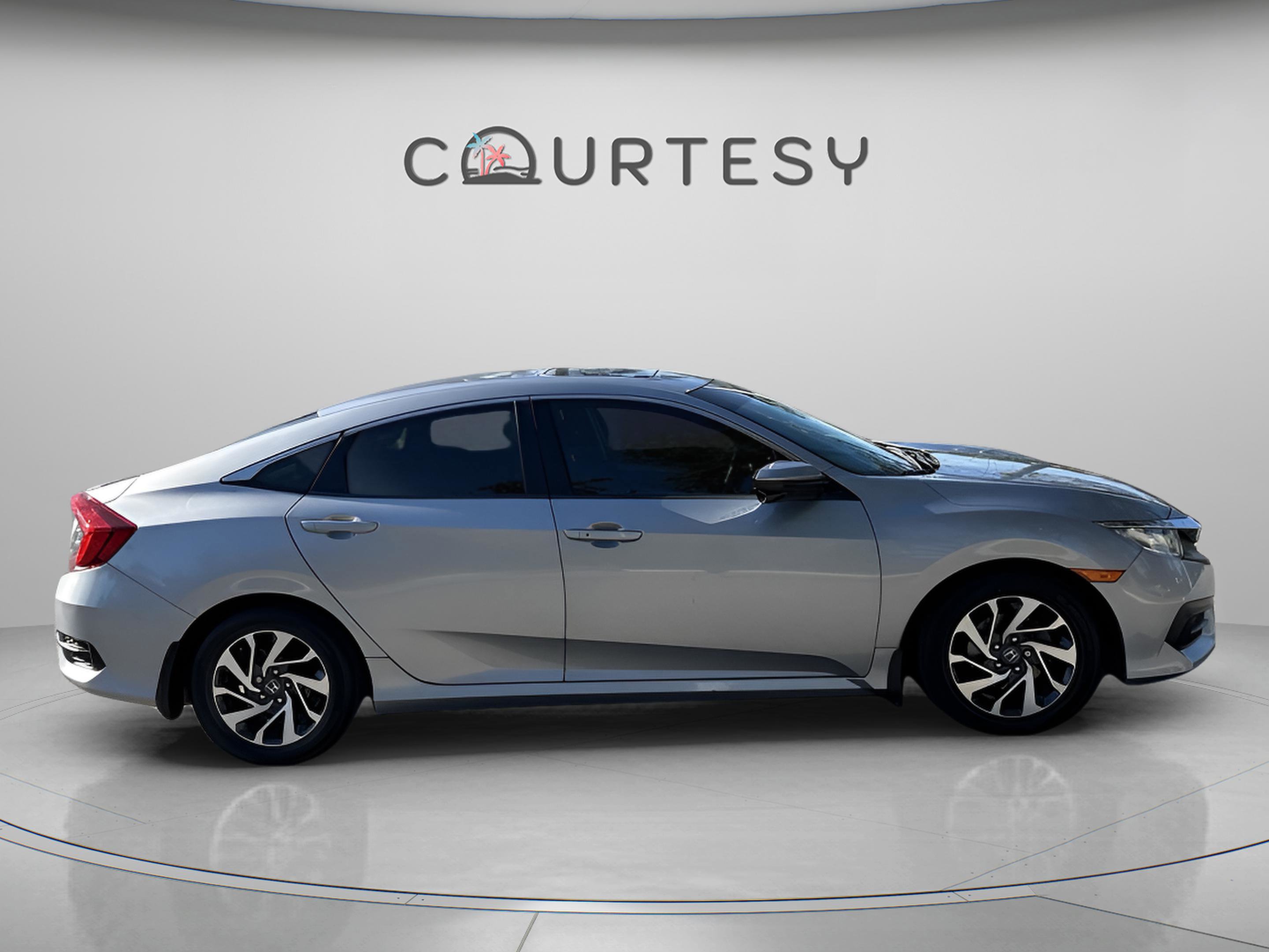 Used 2016 Honda Civic EX image 8