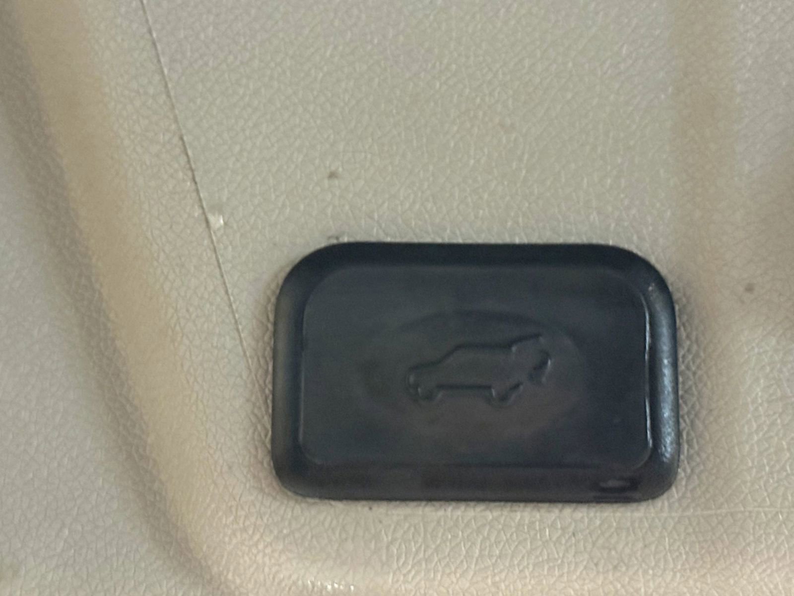 Used 2013 Buick Enclave Leather w/ LPO, Cargo Convenience Pkg image 20