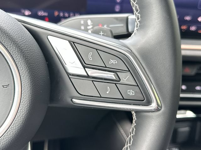Used 2025 Buick Envision Sport Touring AWD/4WD image 16