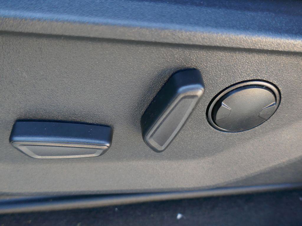 New 2026 Ford F250 Lariat image 20