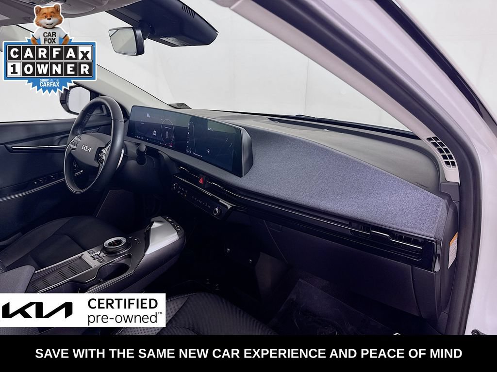 Certified 2024 Kia EV6 Wind AWD/4WD image 35