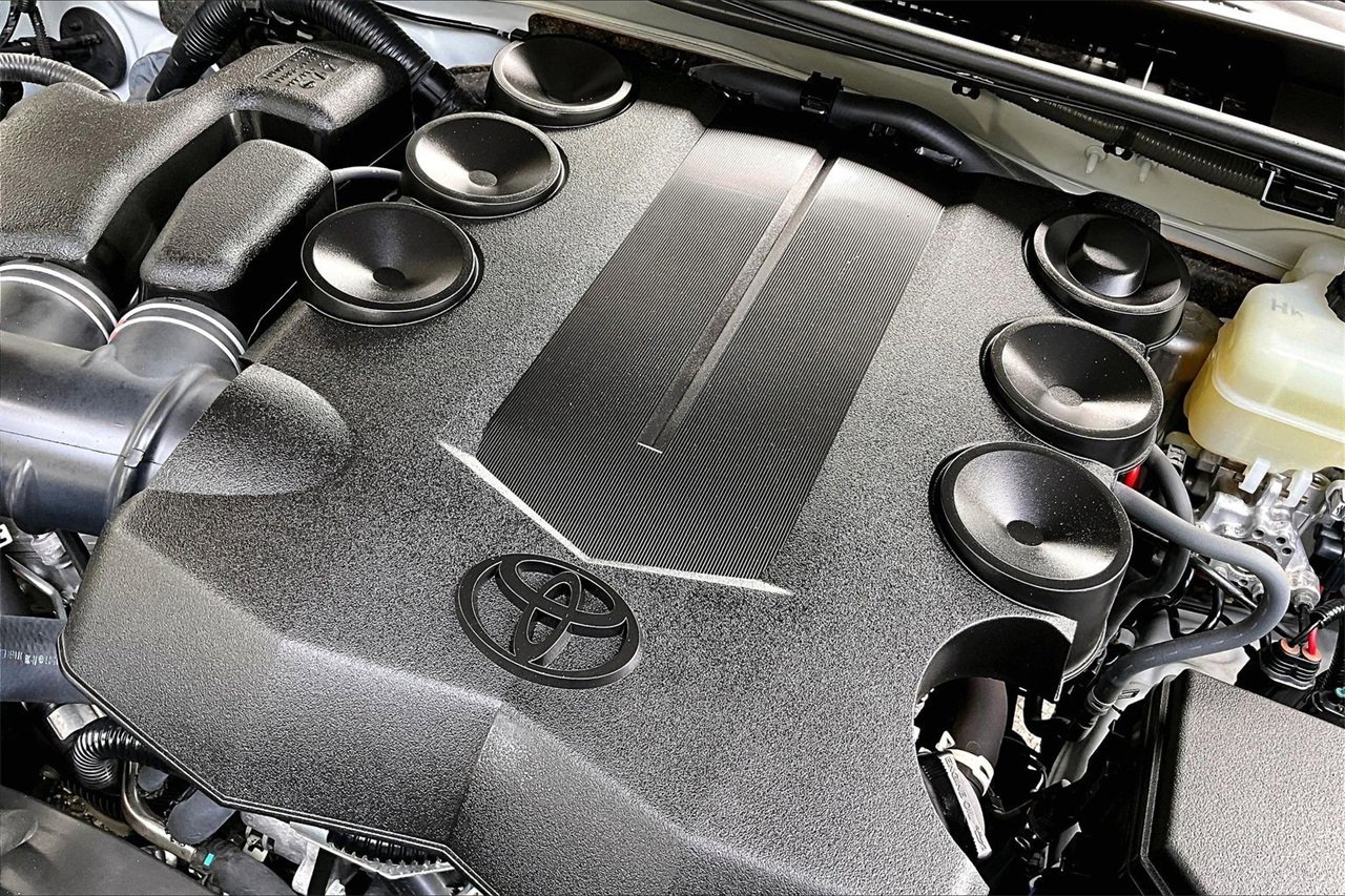 Used 2022 Toyota 4Runner TRD Off-Road Premium image 27