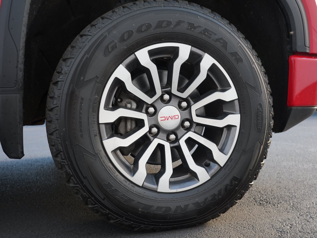 Certified 2021 GMC Sierra 1500 AT4 w/ AT4 Premium Package AWD/4WD image 36