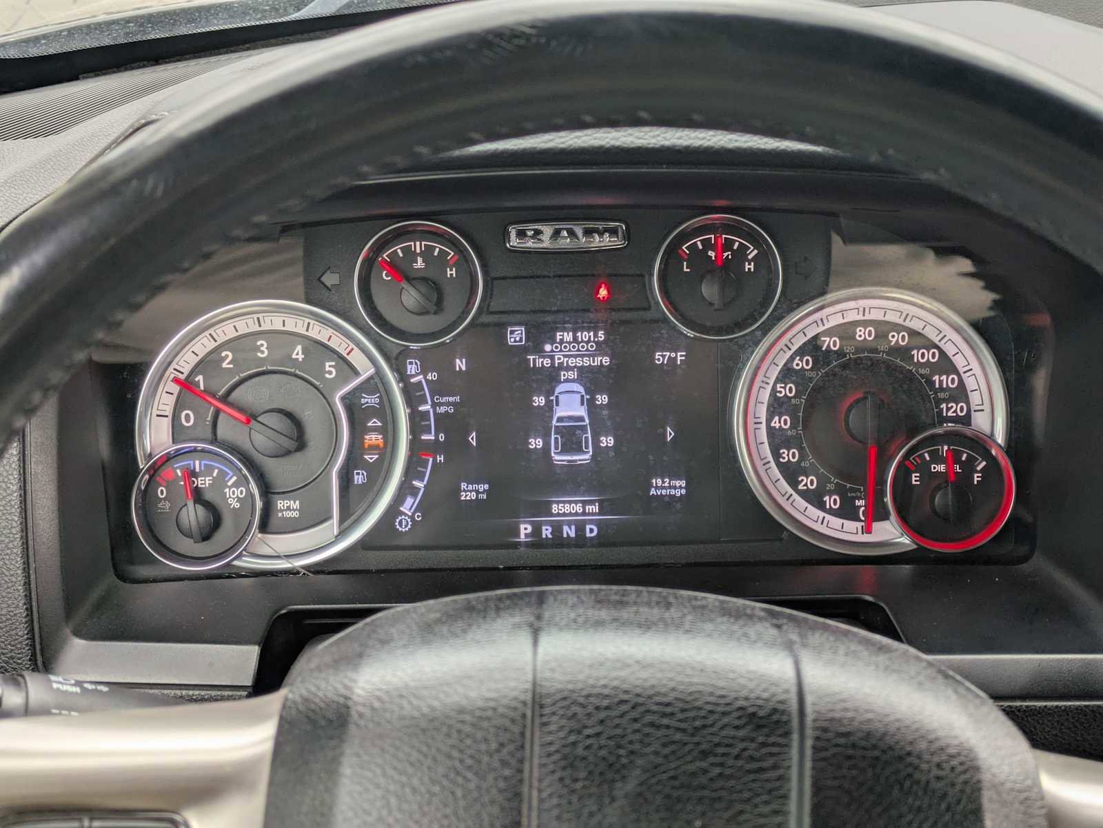 Used 2015 RAM 1500 Laramie image 33