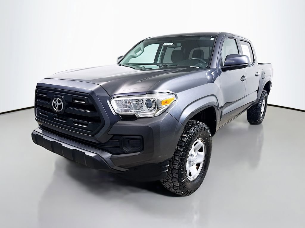 Used 2017 Toyota Tacoma SR RWD image 3