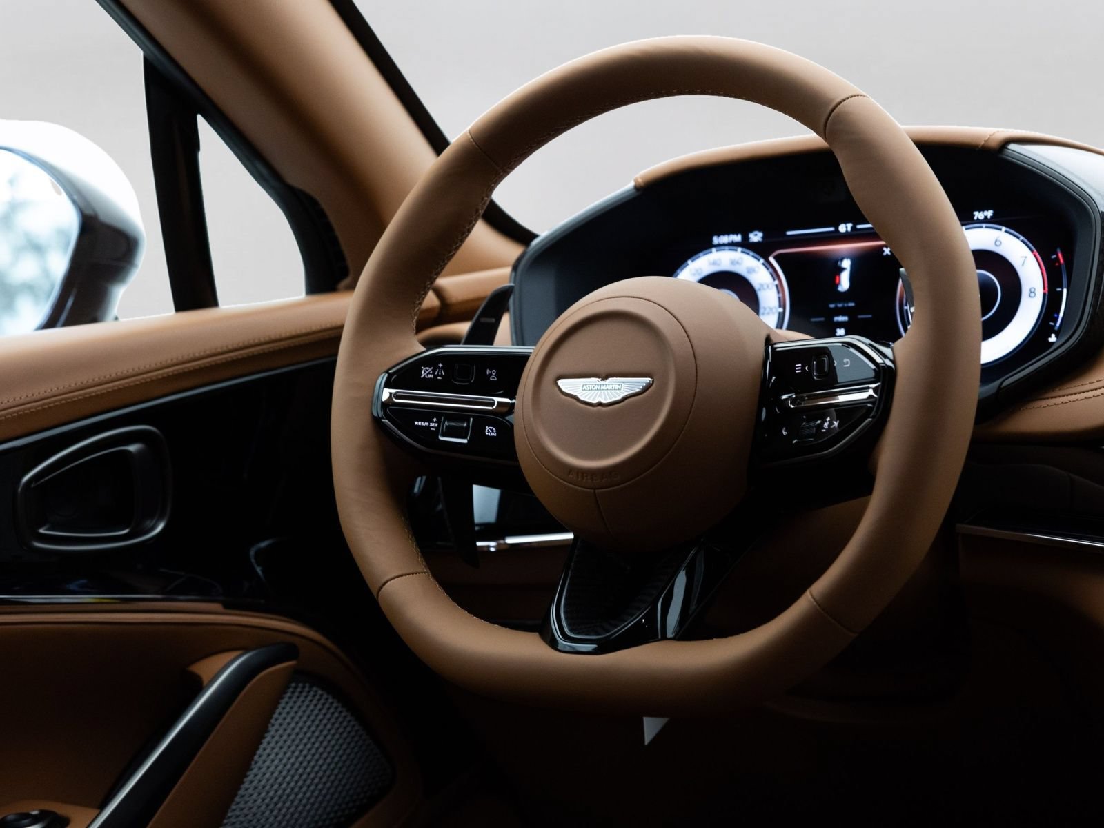 New 2026 Aston Martin DBX S AWD/4WD image 39