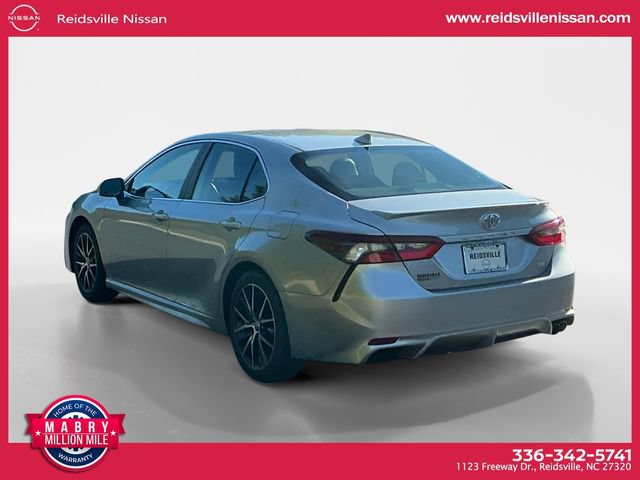 Used 2023 Toyota Camry SE FWD image 4