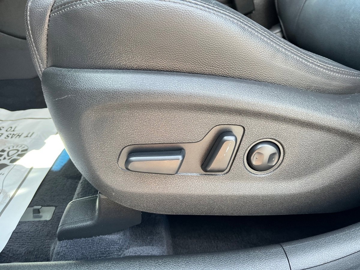 Used 2018 Hyundai Tucson Limited w/ Ultimate Package 02 FWD image 28
