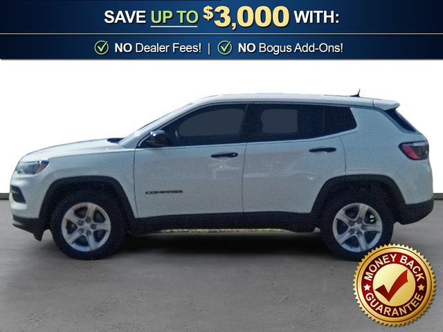 Used 2023 Jeep Compass Sport AWD/4WD image 2
