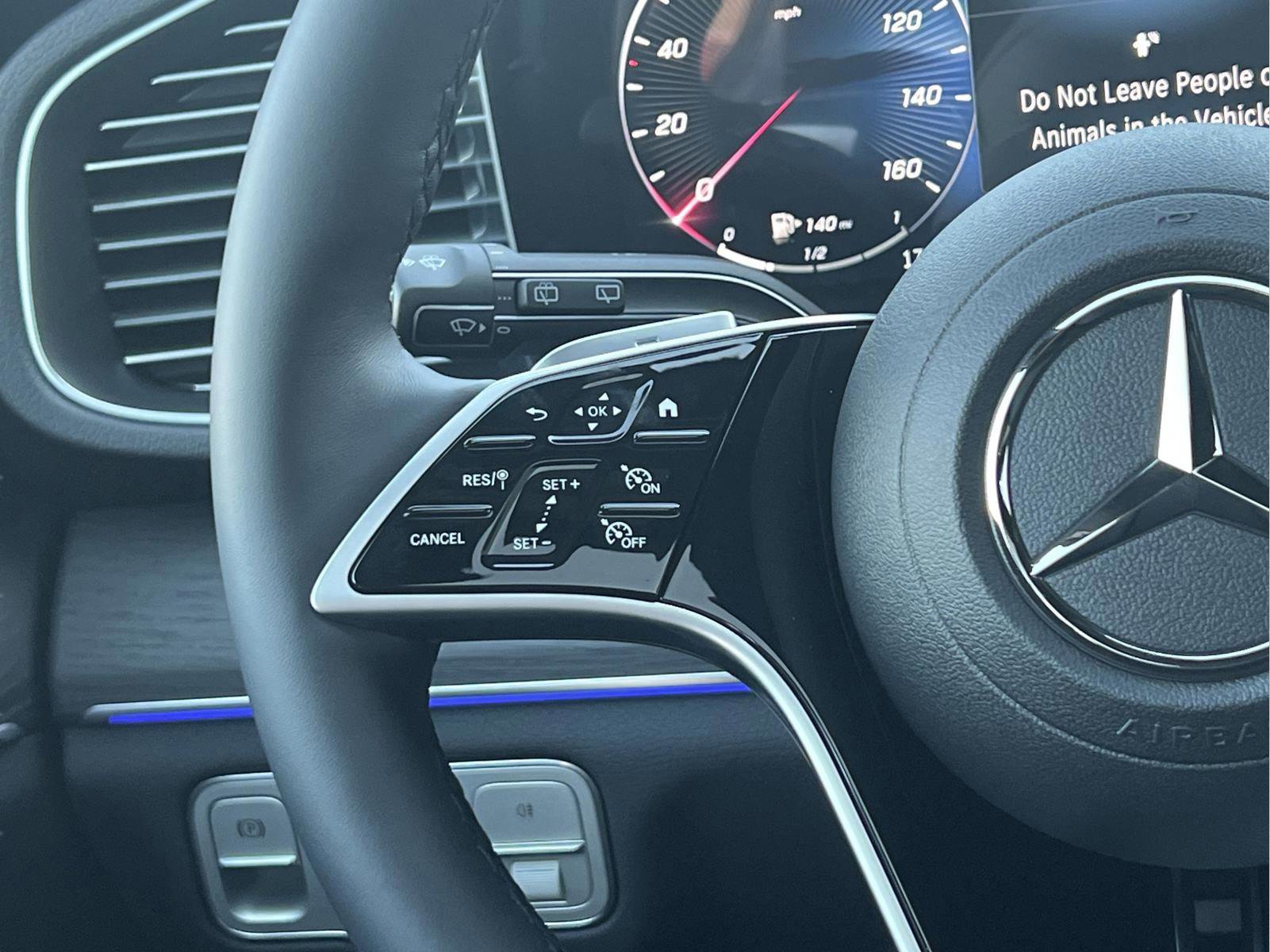 Certified 2025 Mercedes-Benz GLE 350 4MATIC image 31