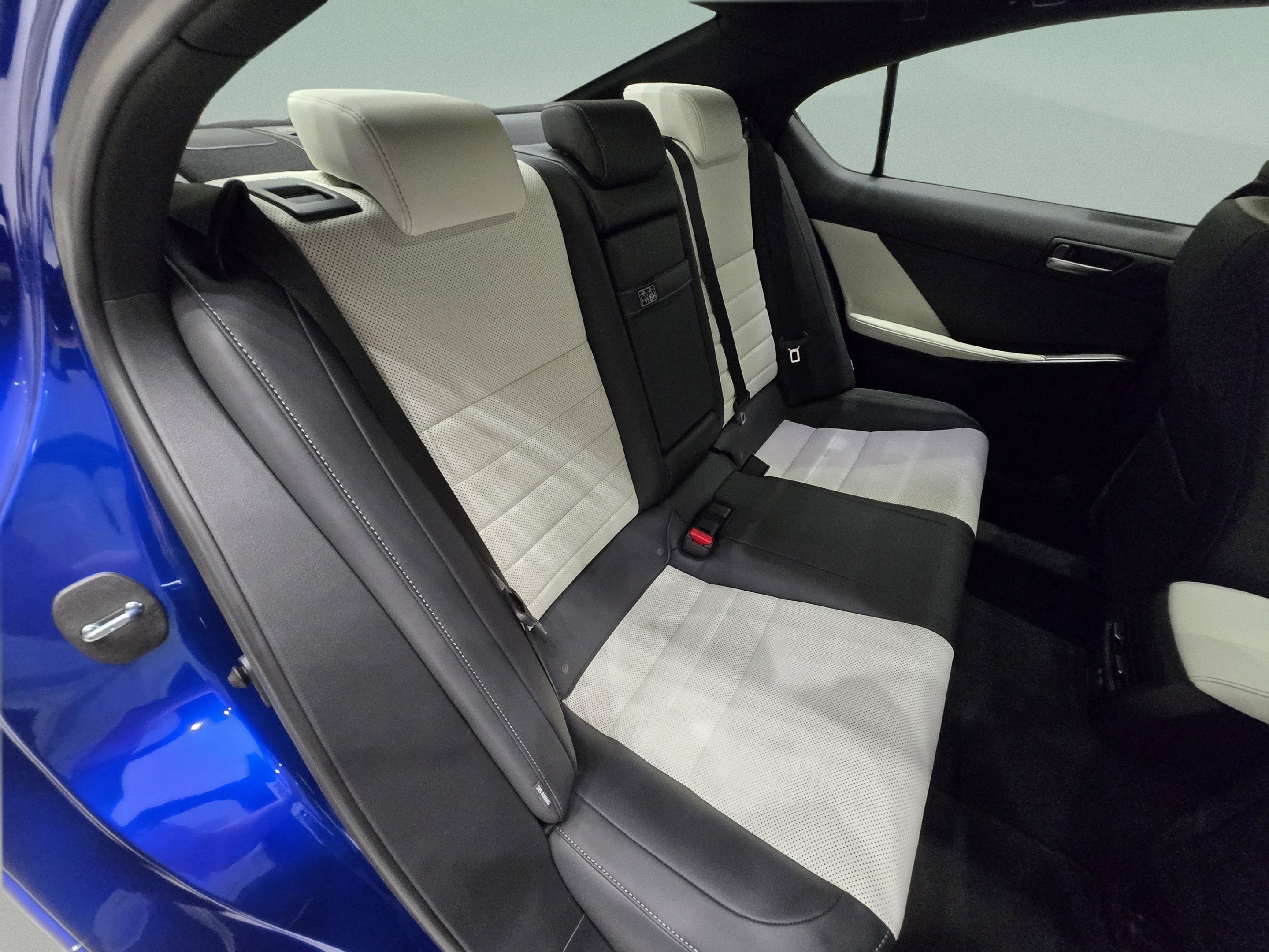New 2026 Lexus IS 350 F Sport w/ Technology Package RWD image 23
