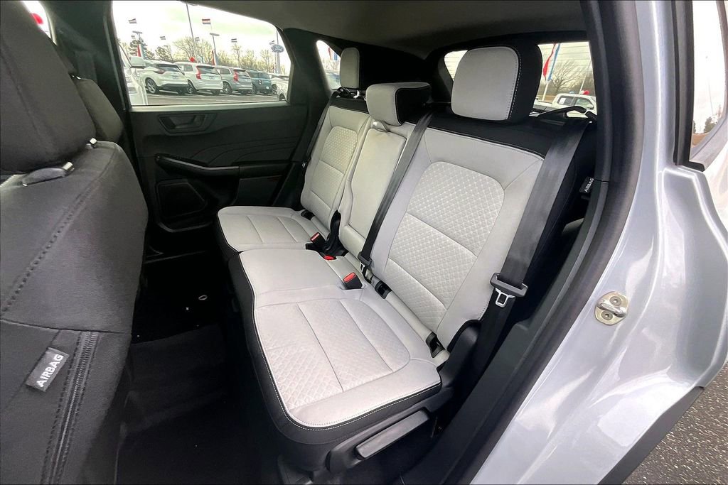New 2026 Ford Escape Active image 10