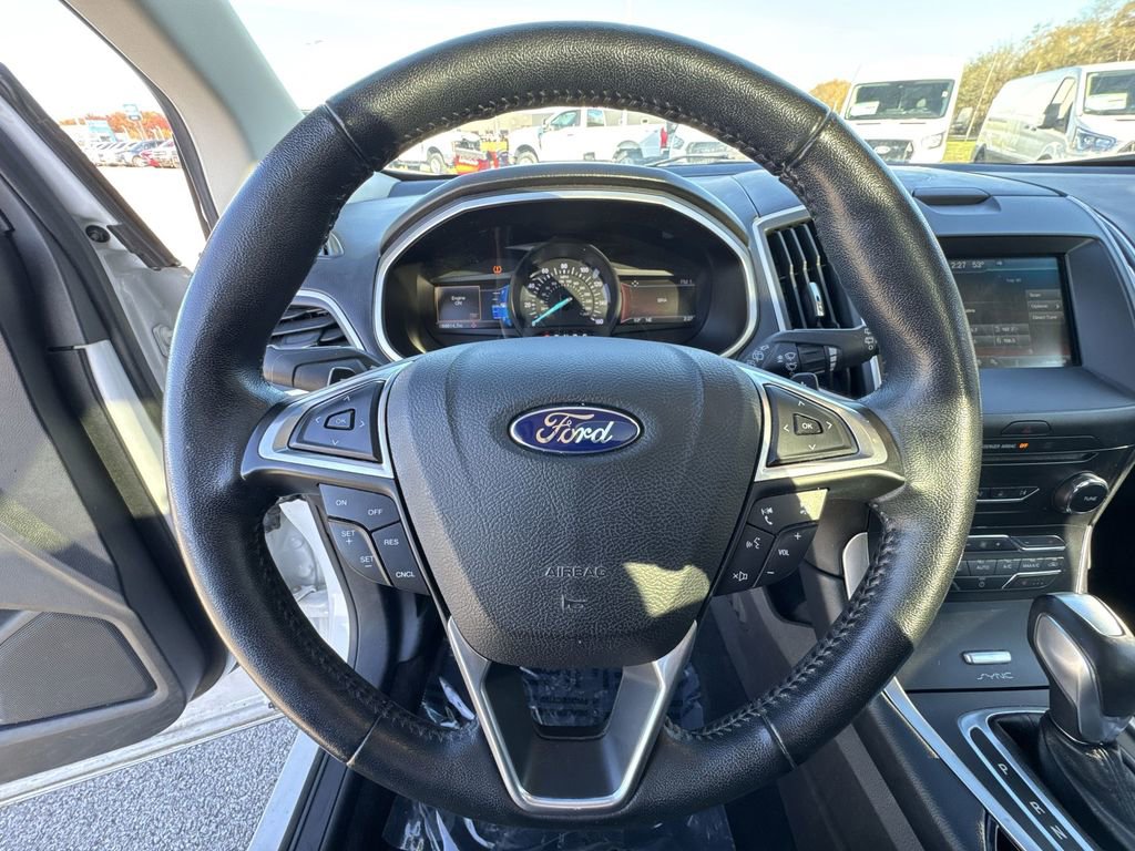 Used 2015 Ford Edge SEL w/ Equipment Group 201A image 11