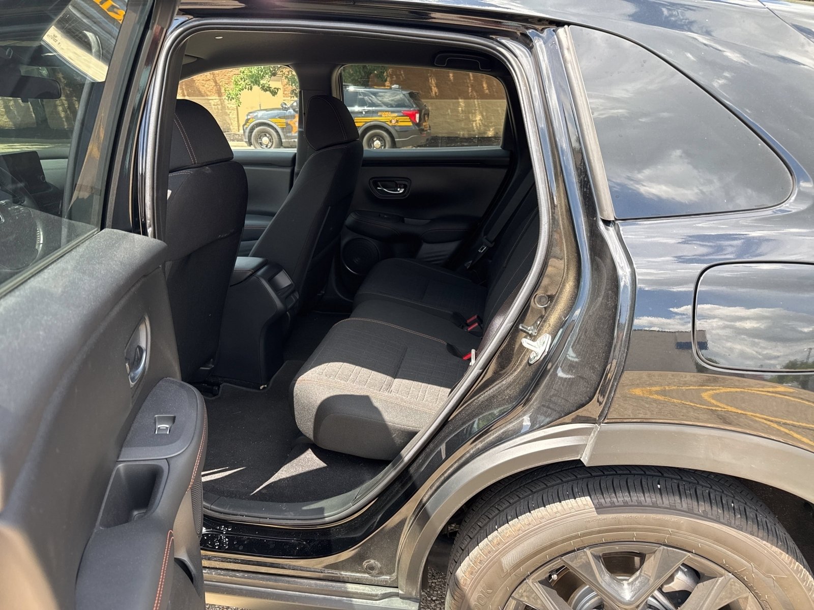 Used 2024 Honda HR-V Sport image 6