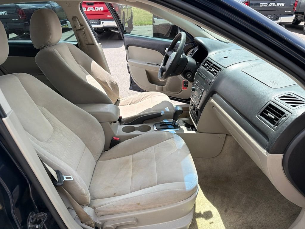 Used 2009 Ford Fusion SE FWD image 29