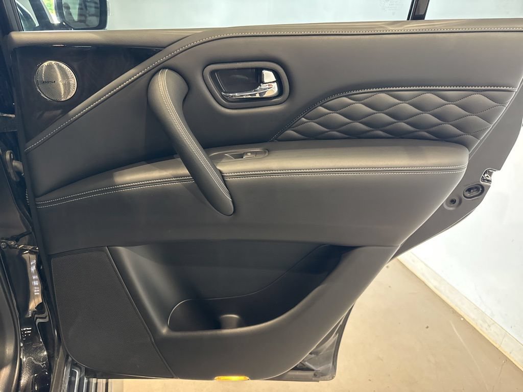 Used 2024 INFINITI QX80 Sensory w/ Cargo Package AWD/4WD image 27