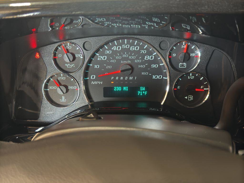 New 2025 Chevrolet Express 2500 w/ Driver Convenience Package image 39