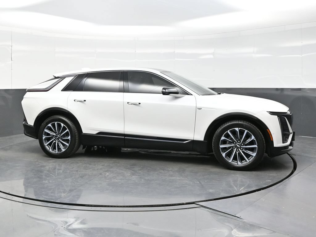 Certified 2024 Cadillac Lyriq Sport AWD/4WD image 8