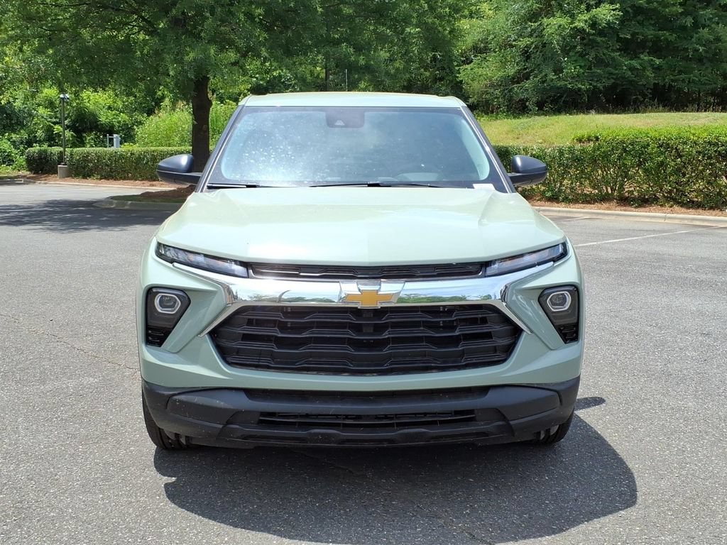 New 2026 Chevrolet TrailBlazer LS w/ LS Convenience Package FWD image 2