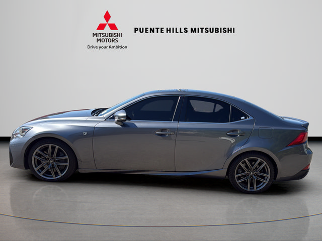 Used 2019 Lexus IS 300 F Sport w/ F Sport Package RWD image 8