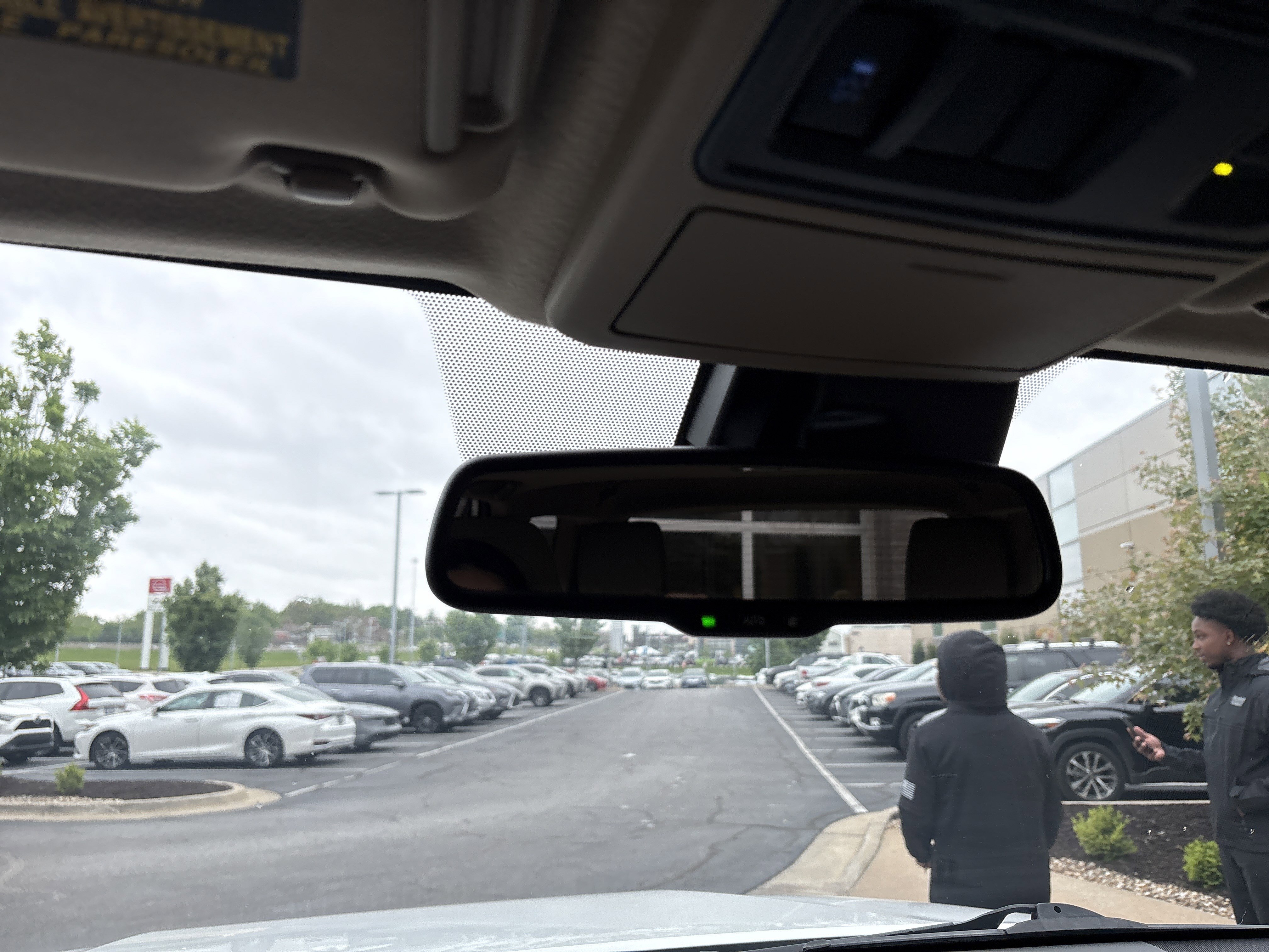 Used 2023 Toyota 4Runner SR5 Premium w/ Moonroof Package RWD image 26