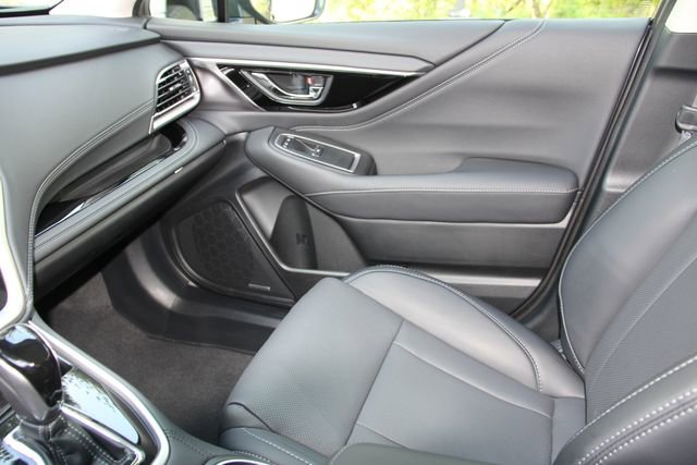 Used 2025 Subaru Legacy Limited AWD/4WD image 31