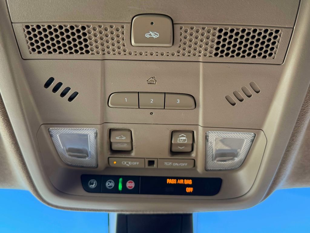 Used 2018 Cadillac XT5 Platinum image 27