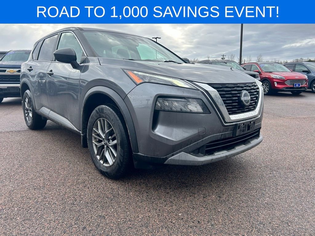 Used 2022 Nissan Rogue S image 8