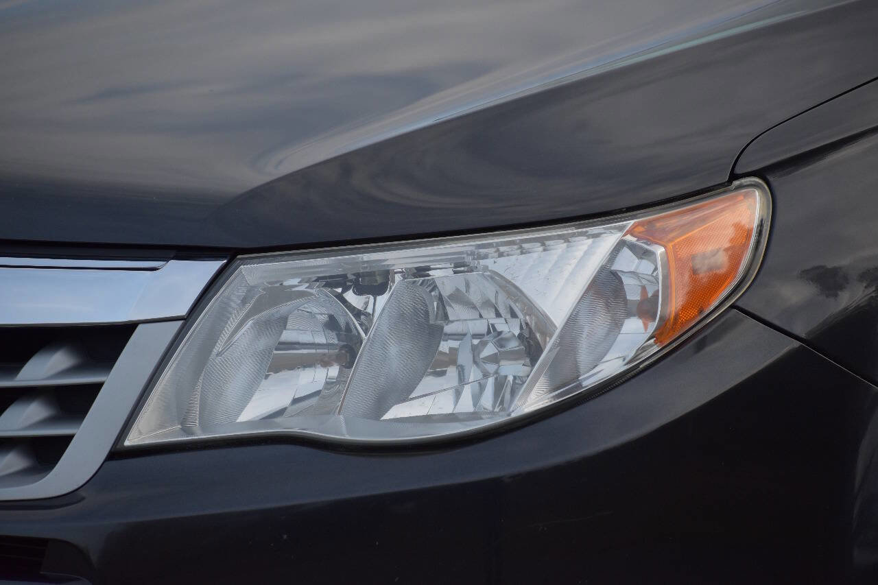 Used 2012 Subaru Forester 2.5X Premium w/ All-Weather Pkg image 38