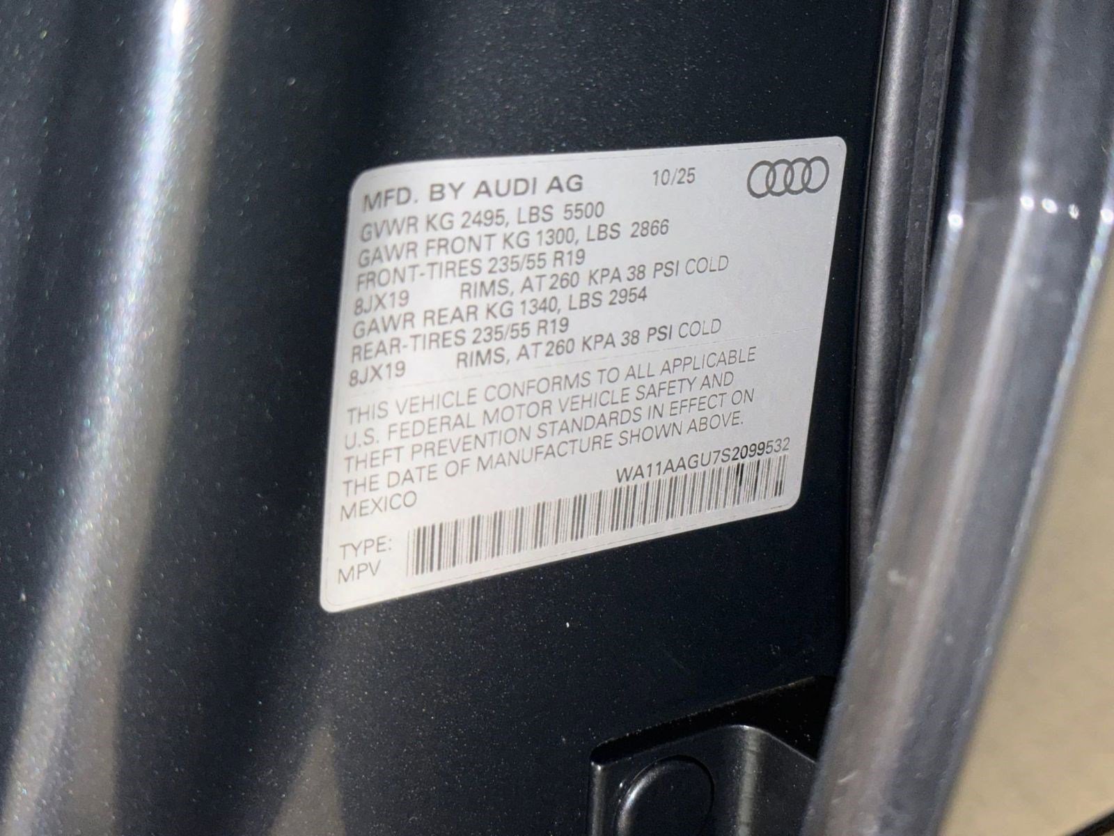 Certified 2025 Audi Q5 Premium w/ Convenience Package image 21