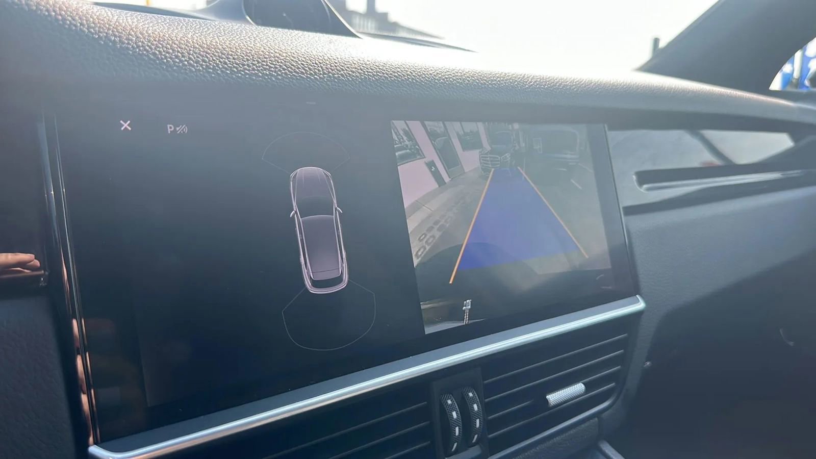 Used 2019 Porsche Cayenne S image 43