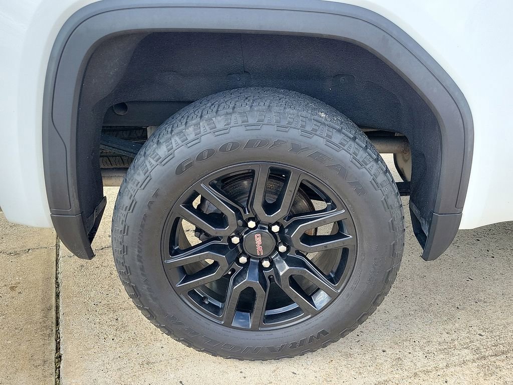 Used 2020 GMC Sierra 1500 Elevation w/ Elevation Value Package image 7