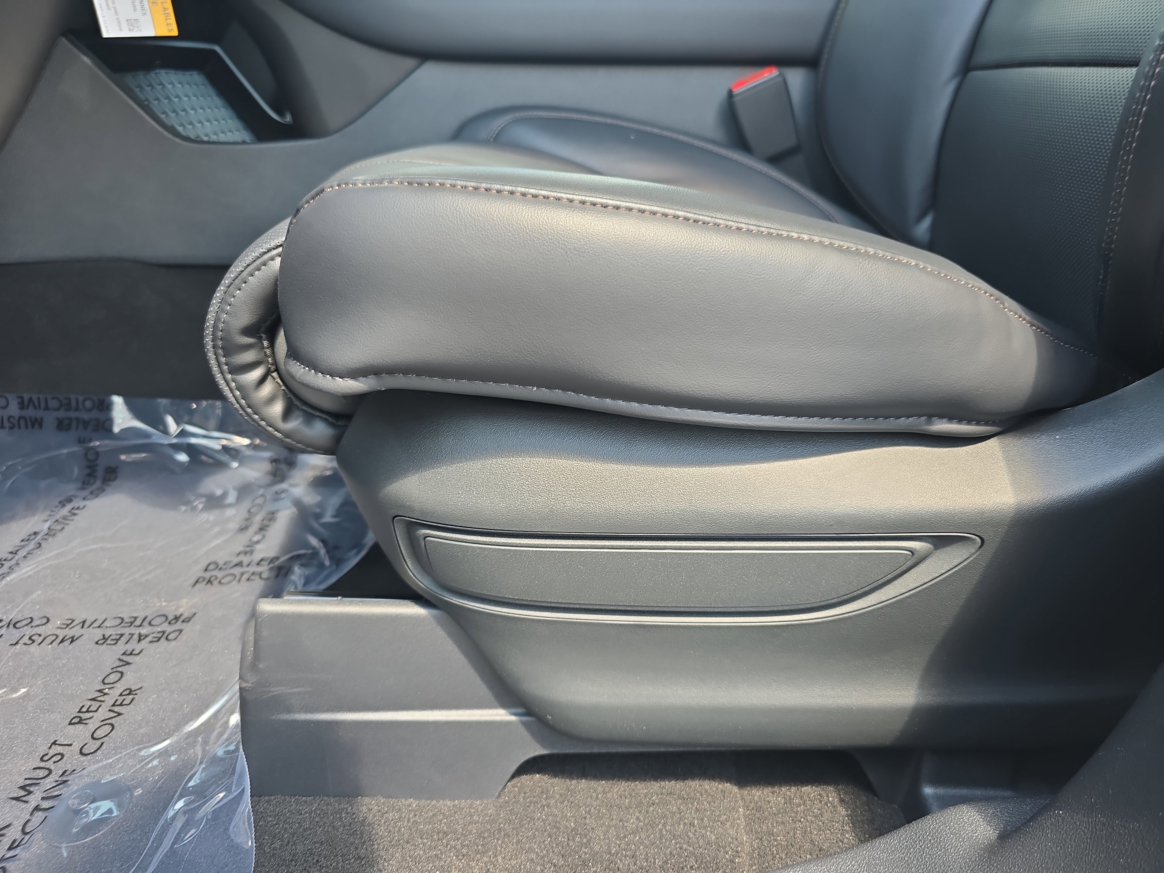 New 2025 Lincoln Aviator Reserve w/ Equipment Group 201A image 28