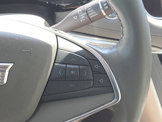 Certified 2018 Cadillac XT5 Luxury w/ Driver Awareness Package AWD/4WD image 23