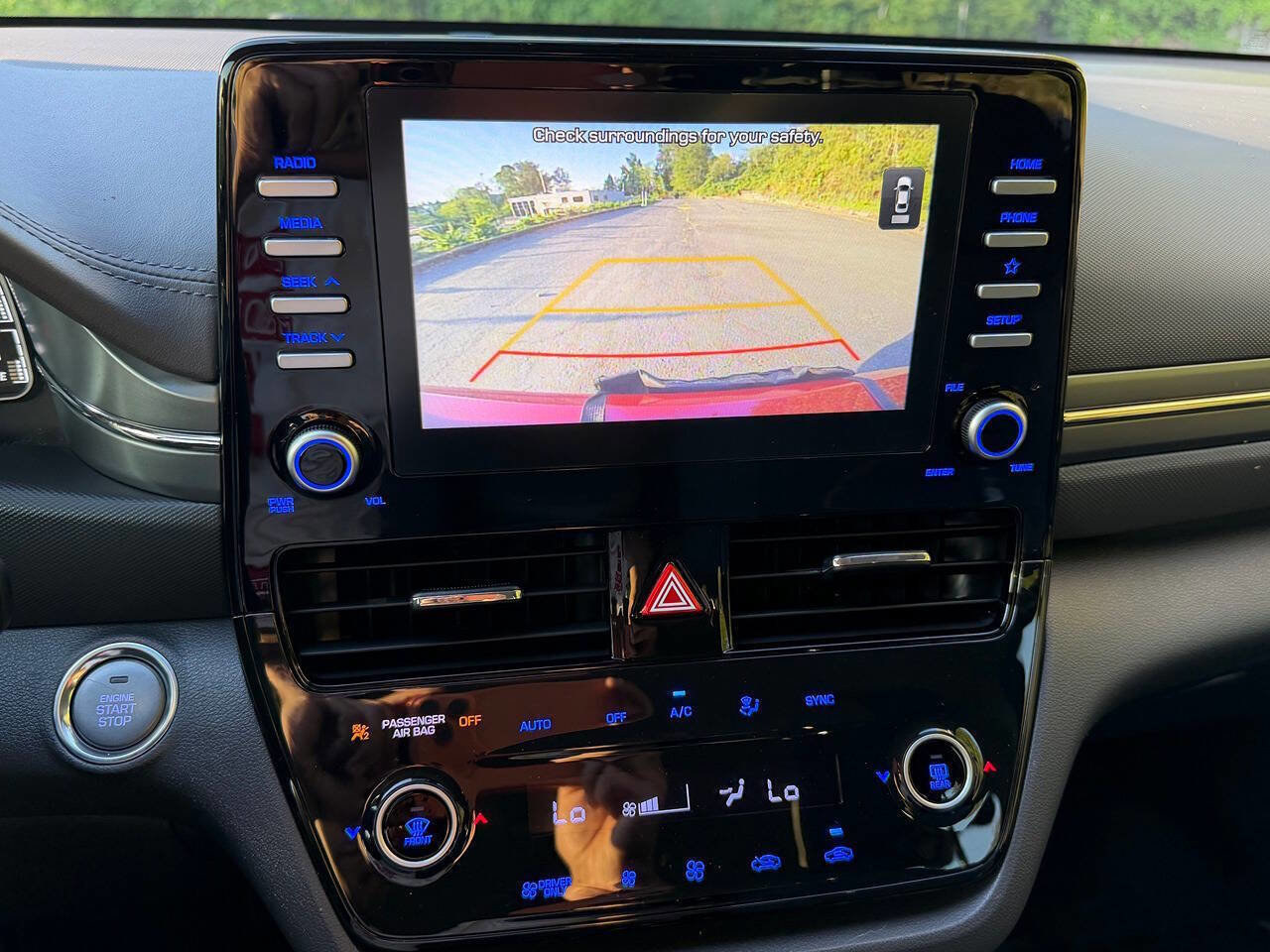 Used 2020 Hyundai Ioniq Blue FWD image 36