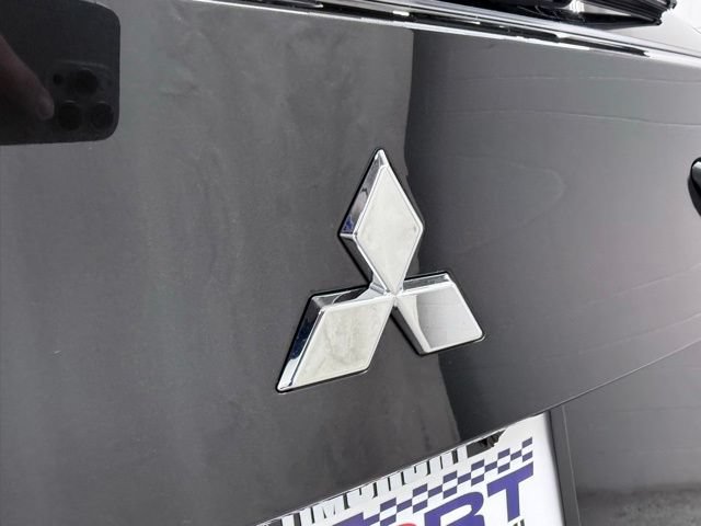 New 2026 Mitsubishi Outlander SE FWD image 11