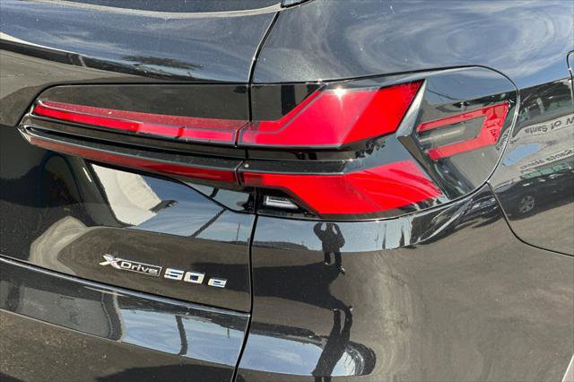 New 2026 BMW X5 xDrive50e w/ Parking Assistance Package image 27