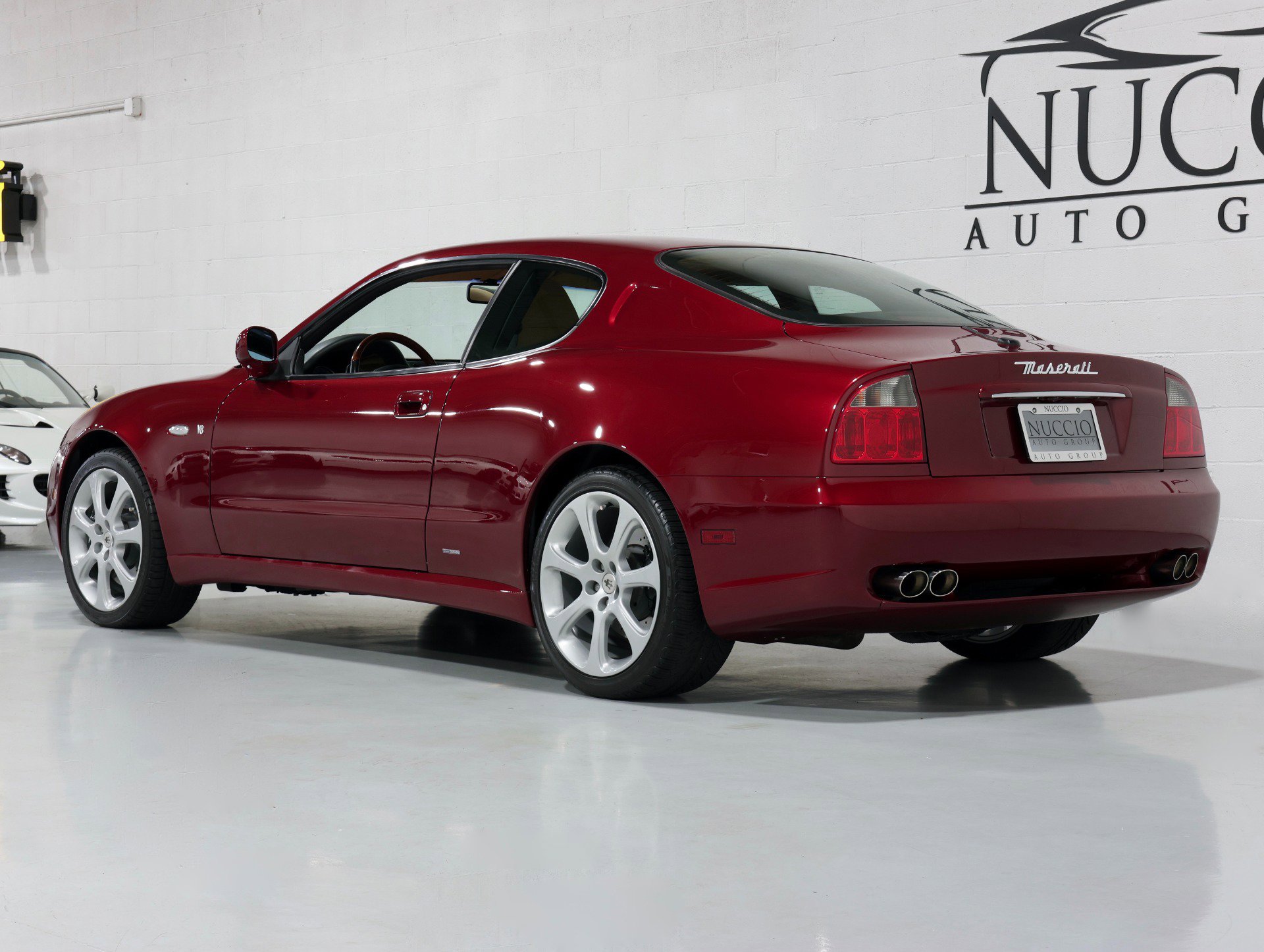 Used 2003 Maserati Coupe RWD image 27
