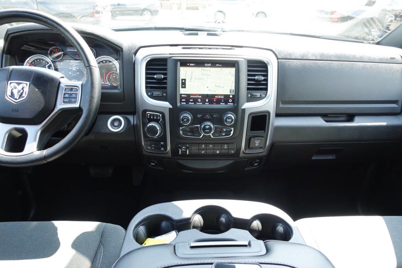 Used 2023 RAM 1500 Classic Warlock AWD/4WD image 45