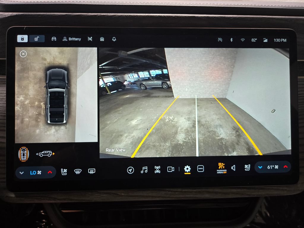 Used 2023 Rivian R1S Adventure AWD/4WD image 25