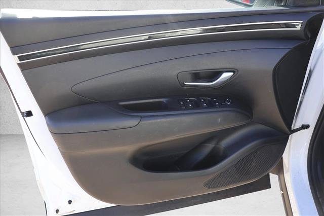 Used 2022 Hyundai Santa Cruz SEL Premium AWD/4WD image 12