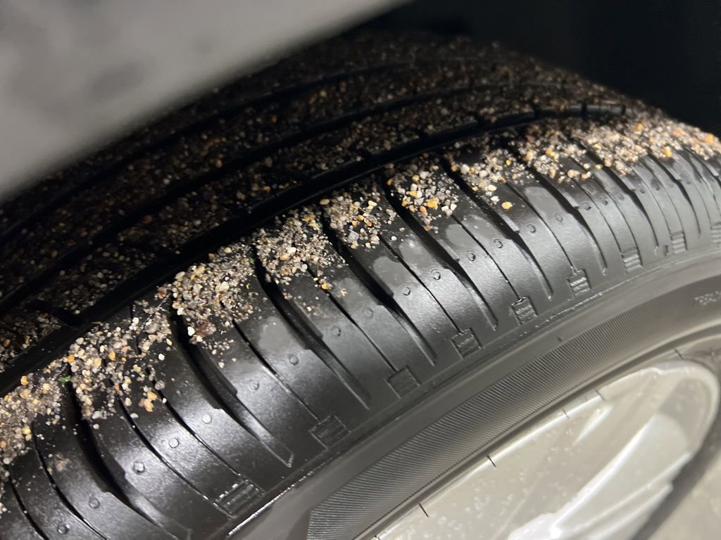 Used 2025 Buick Encore GX Preferred image 37