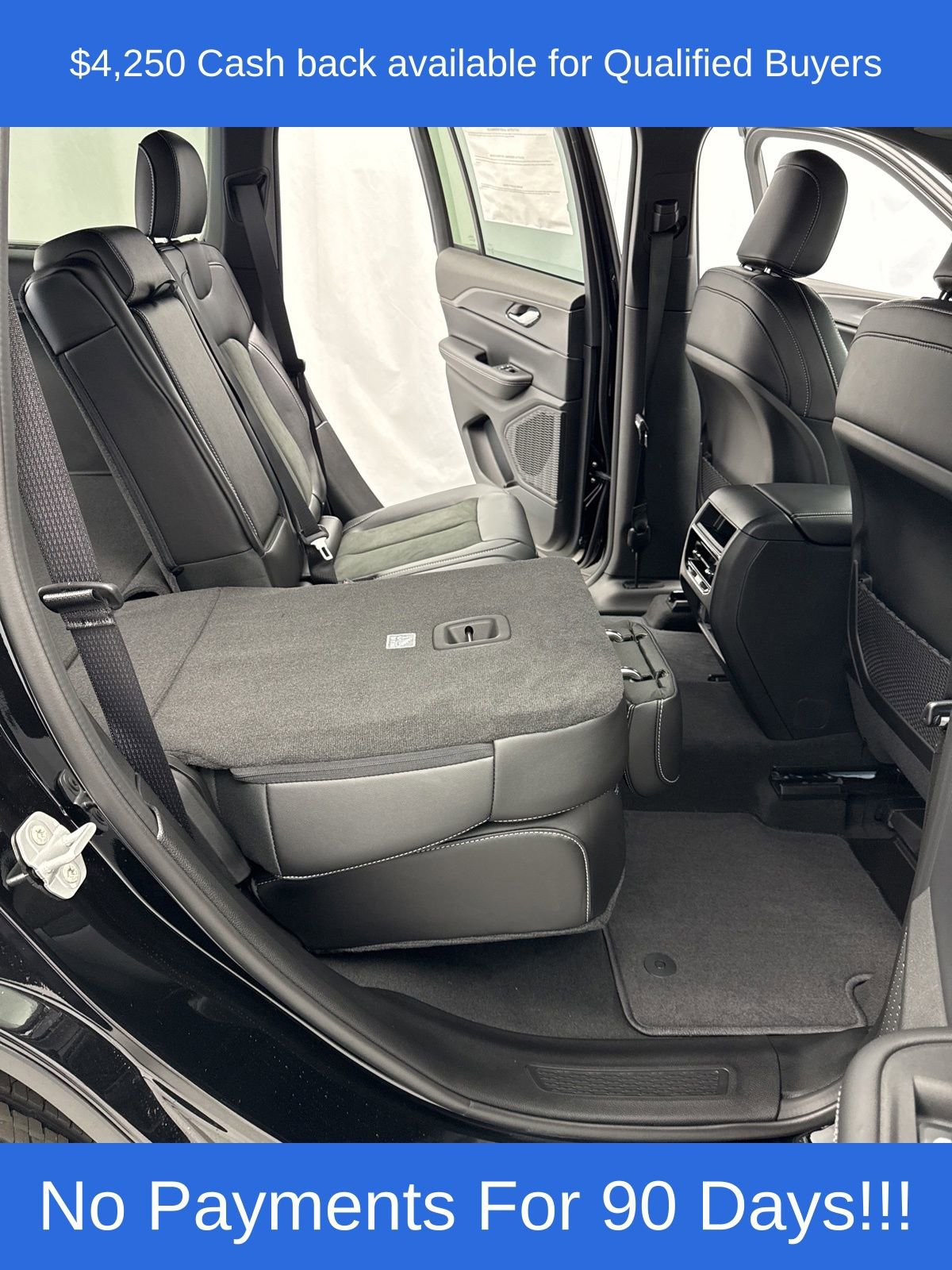 New 2025 Jeep Grand Cherokee Altitude image 34