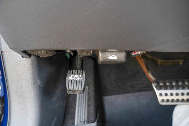 Used 2013 Dodge Challenger SRT8 w/ Harman Kardon Audio Group RWD image 48