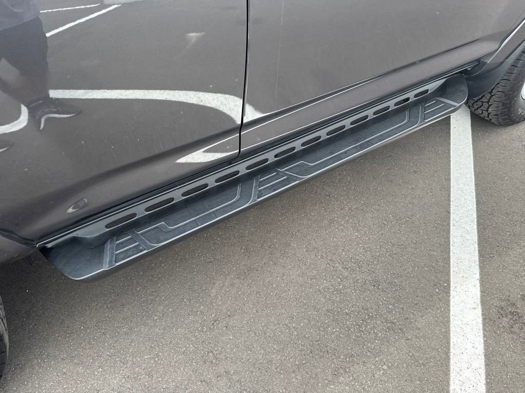 Used 2022 Toyota 4Runner SR5 Premium image 34