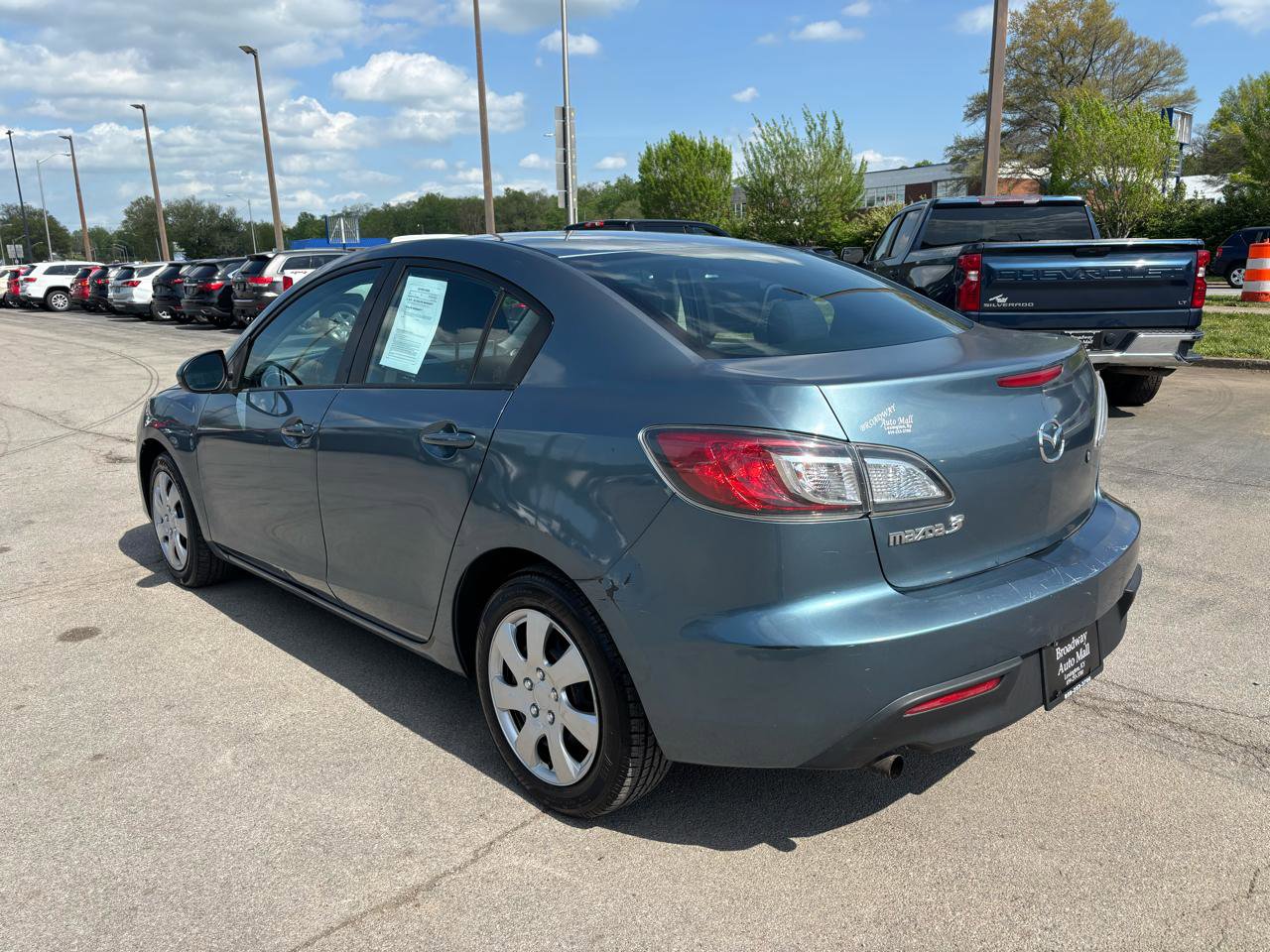 Used 2010 MAZDA MAZDA3 i Sport FWD image 5