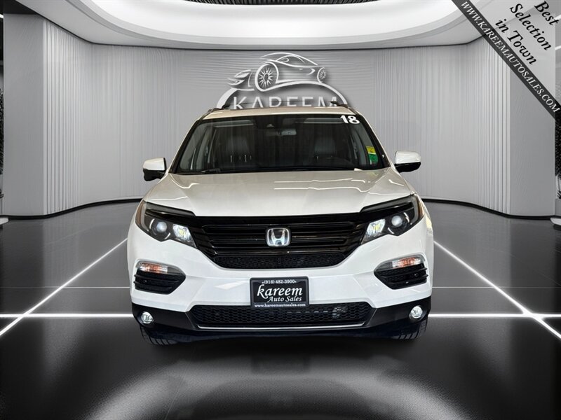 Used 2018 Honda Pilot Touring image 2